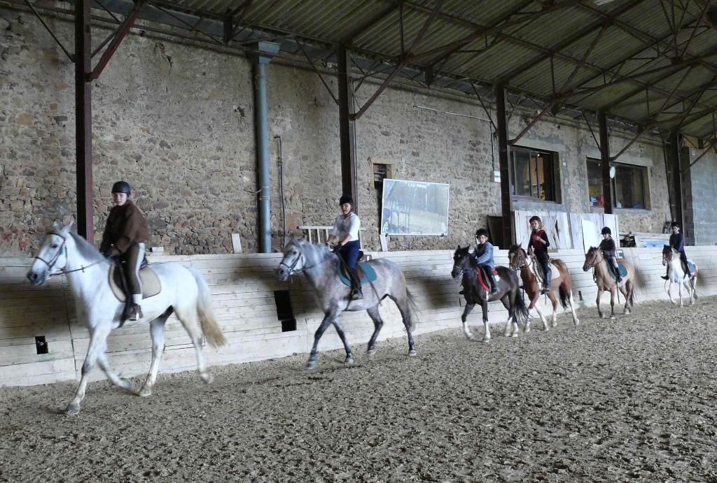 Club Hippique La Randonnée centres équestres équitation à Pollionnay