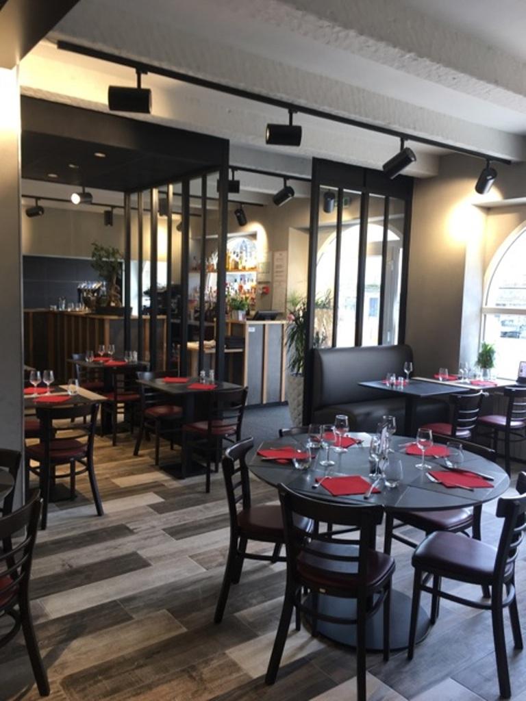 Le Relais brasserie traditionnelle et pizzas à emporter à Pleurtuit