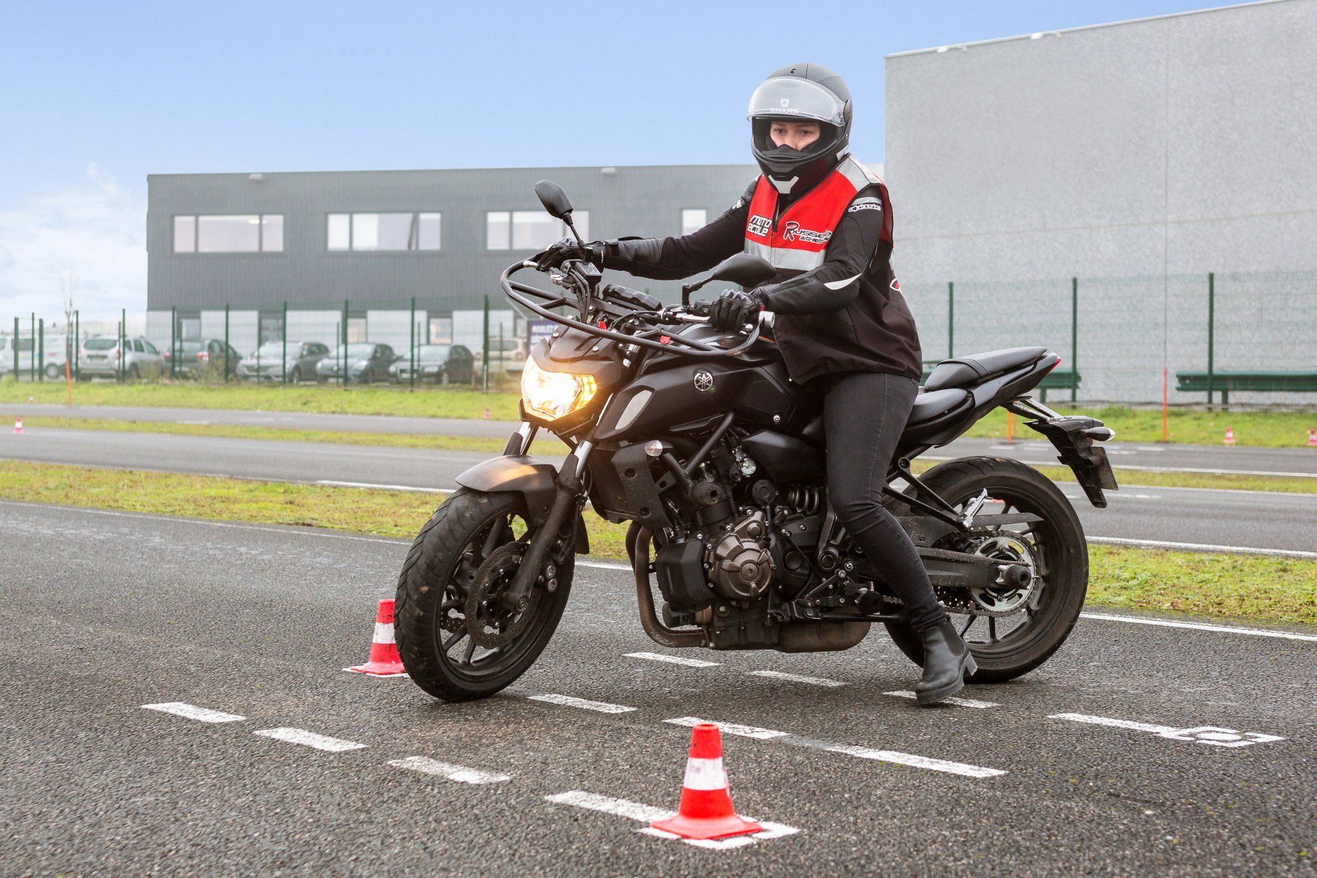 Moto Cole Amiens Formation Au Code Et Conduite Sur Pistes