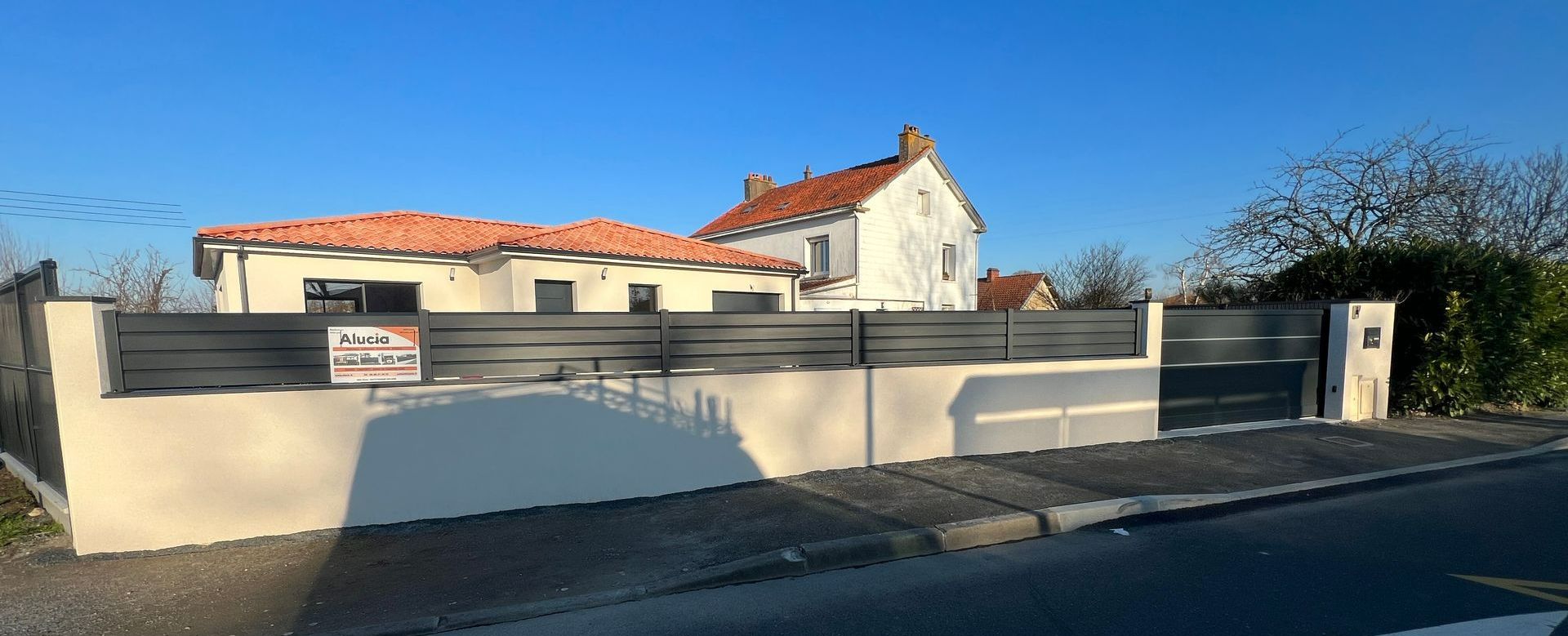 clôture aluminium modèle lame oblique