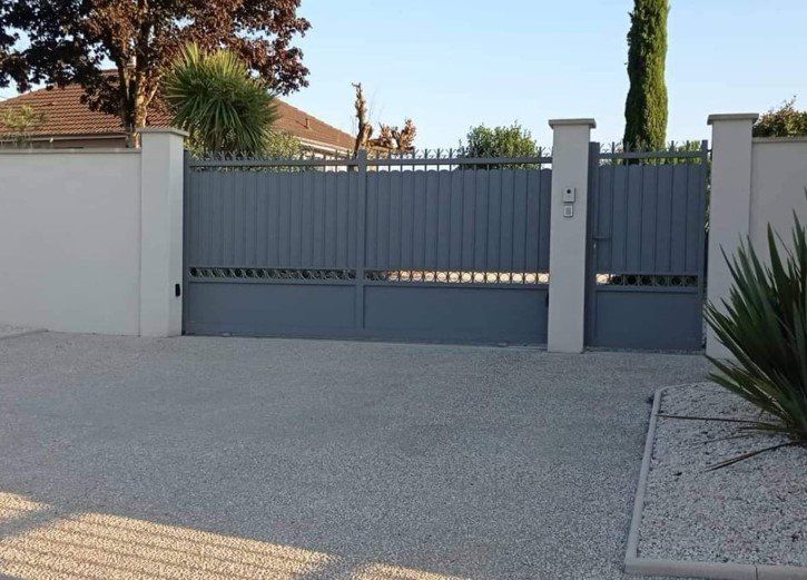 Photo de menuiserie porte de garage