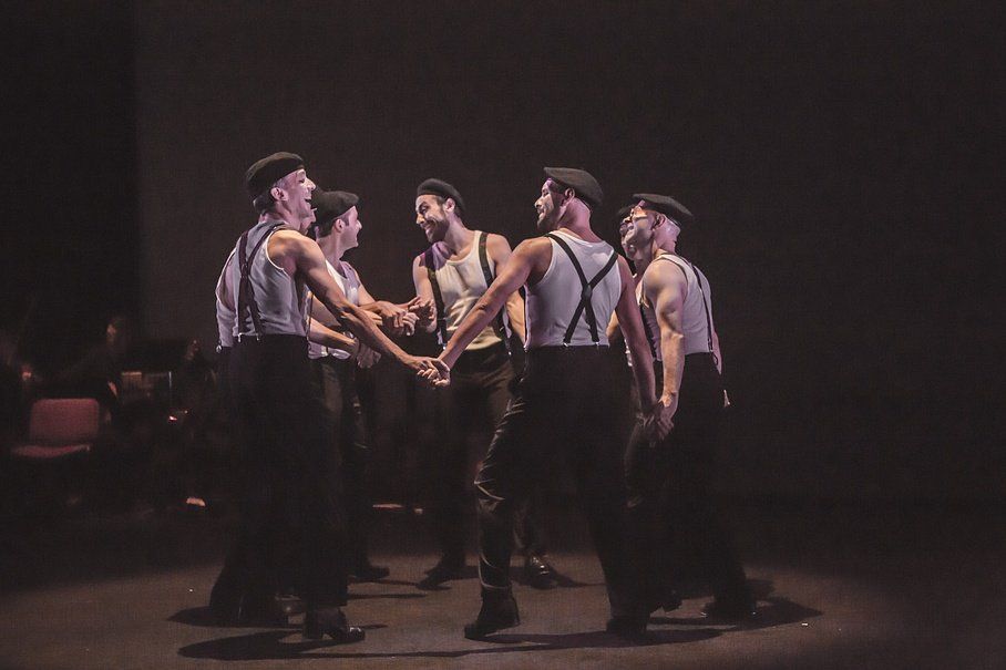 Compagnie de danse Tapage, claquetttes contemporaines et danse