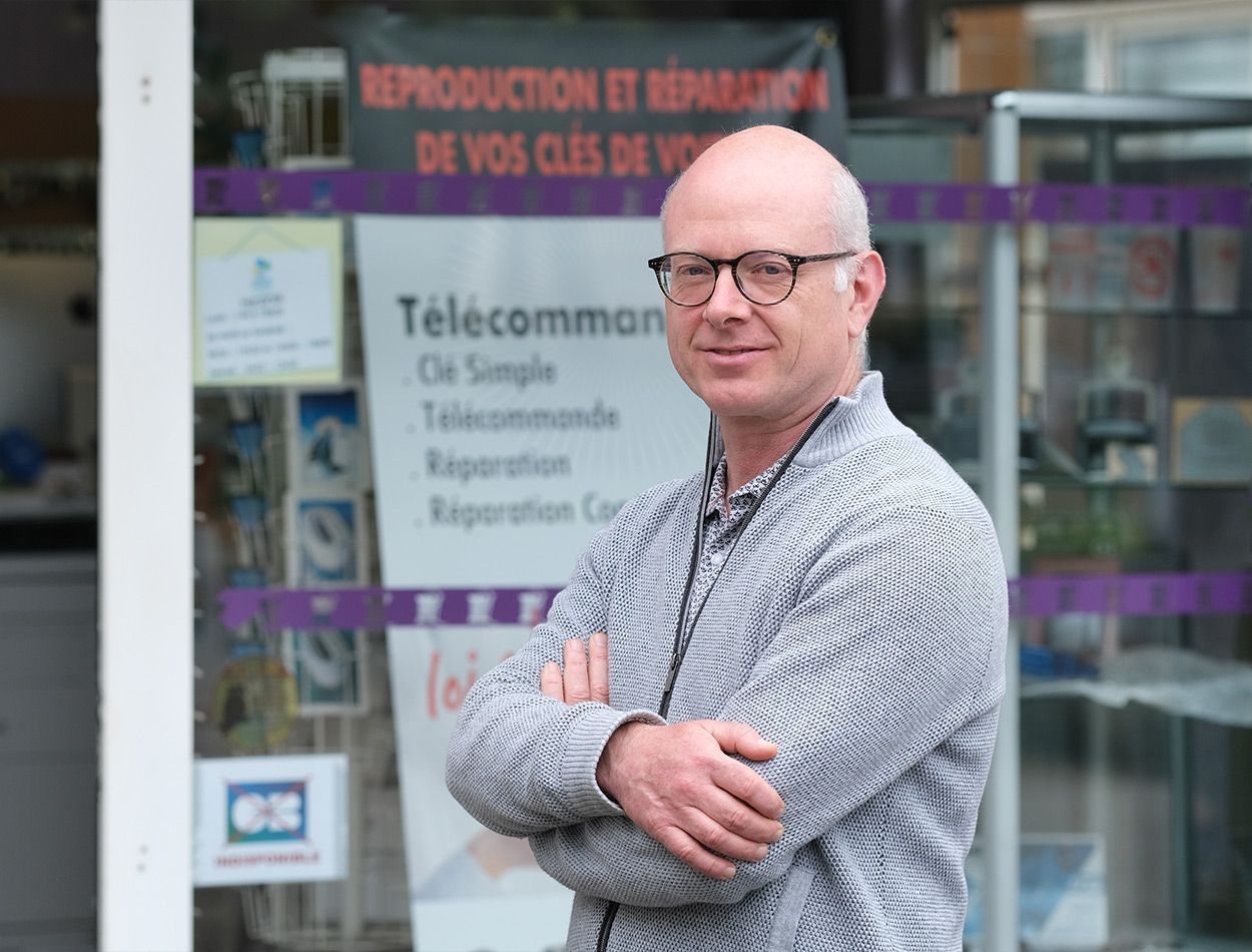 Dirigeant de la société C'est COM le bonheur 