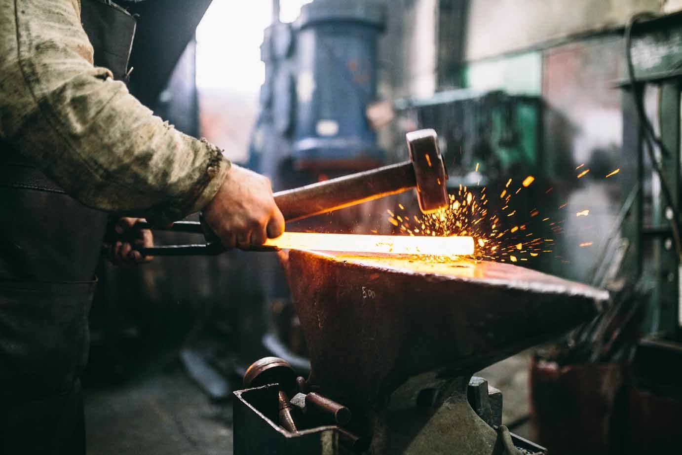 Hufschmied - Rüfenach AG - Hufschmiedin Franziska Hauenstein