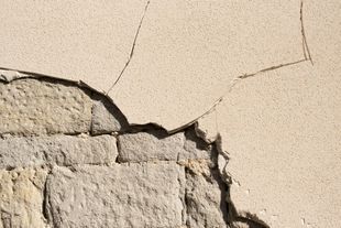 Fissures de façade