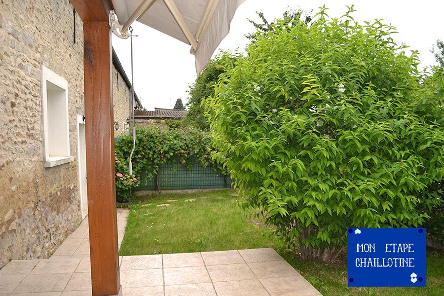 Terrasse devant la maison