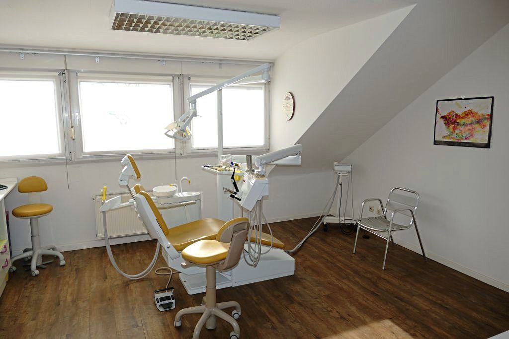 Behandlungsraum von der Seite