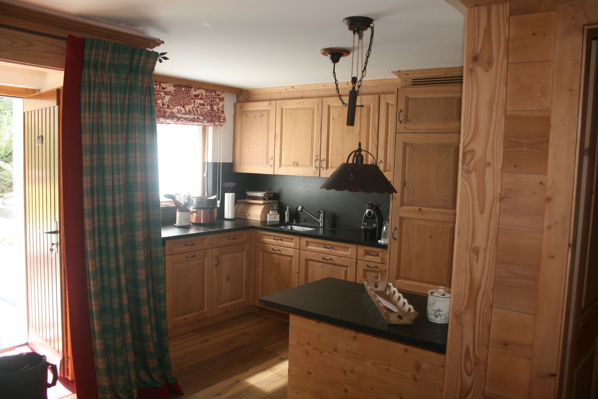 Cuisine - Ebénisterie Doutez SA - Epagny Gruyère