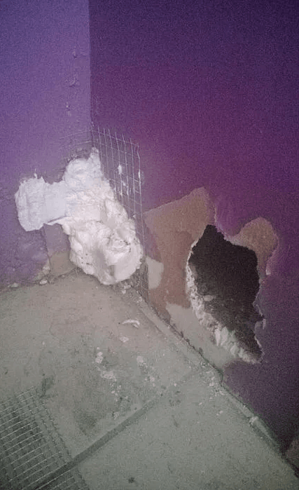 Trou fait par un rat