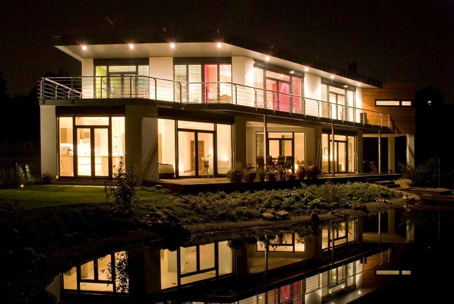 Hendlmeier Objektdesign - Referenz Architektur Gebäude beleuchtet