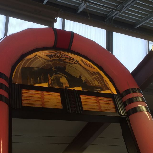 Jukebox | Dekorbau | Reto Melchior GmbH | Wetzikon | Zürich