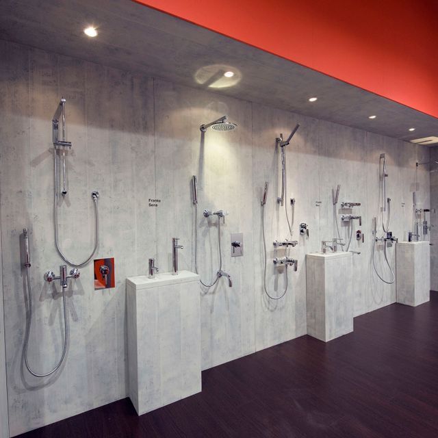 Gemalte Duschen | Dekor, Kulissen & Messebau | Reto Melchior GmbH | Zürich