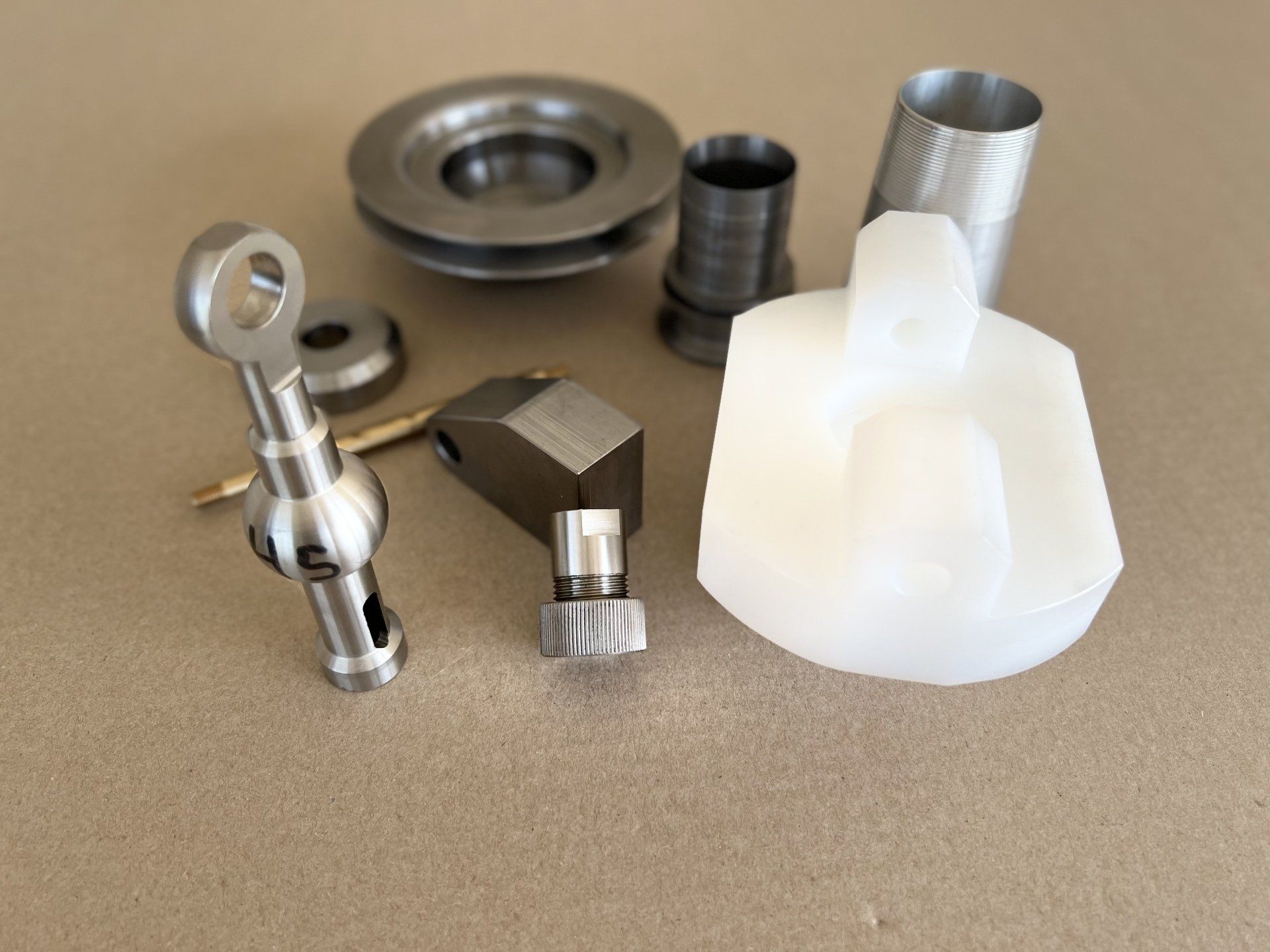 Ensemble de pièces mécanique sur mesure