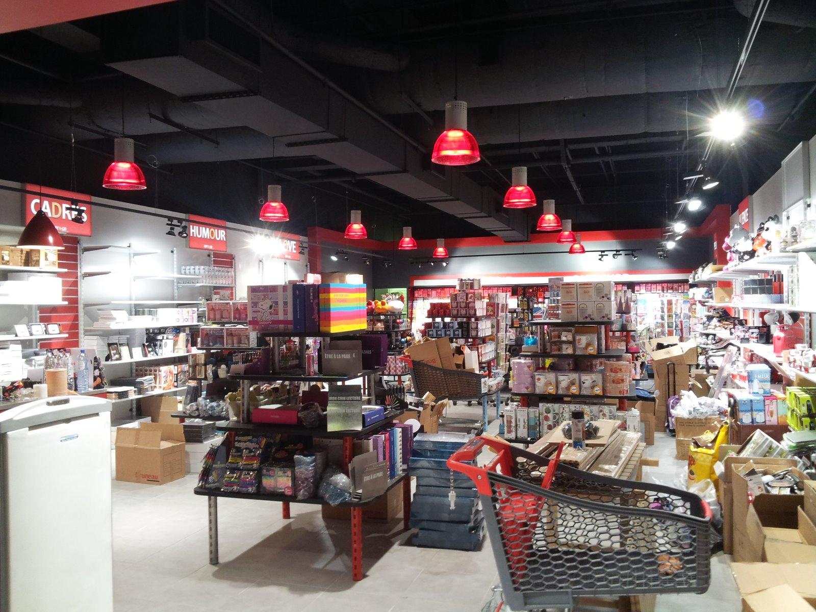 Éclairage de magasin