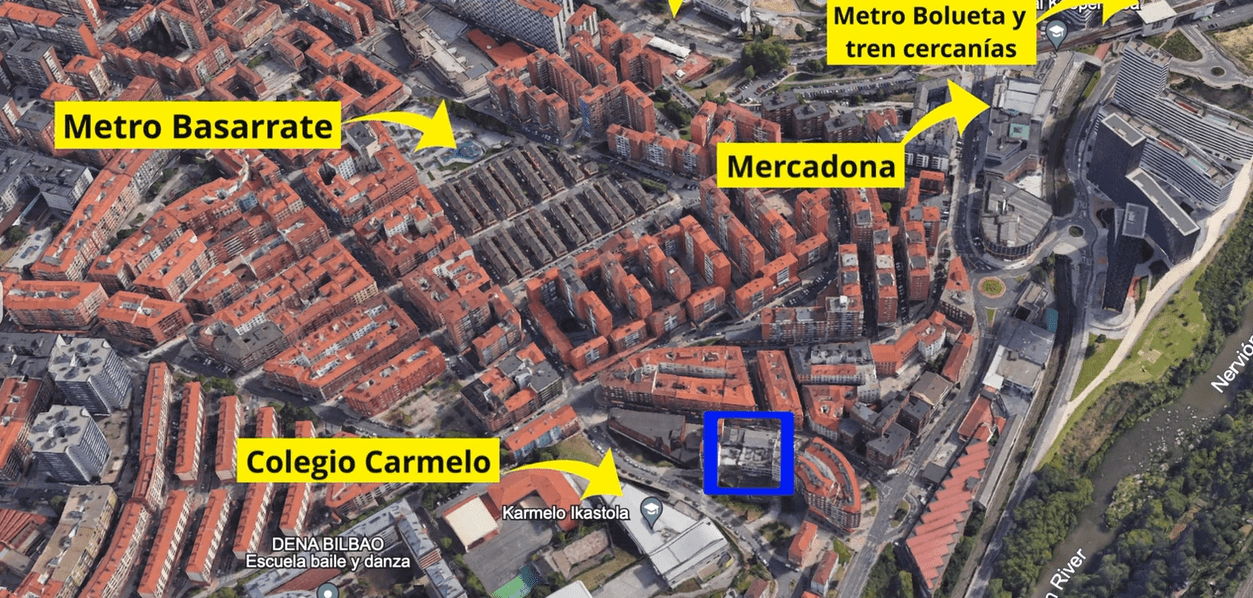 Vista aérea de la ciudad, con metro, tarifa base, Mercadona y Colegio Carmelo.