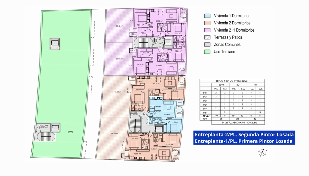 Un plano de un edificio con una zona verde en el medio.