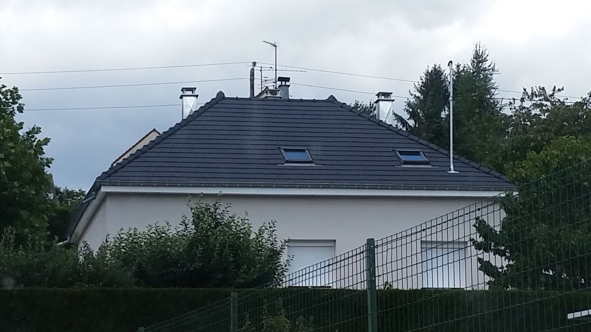 Toiture carrée en ardoise