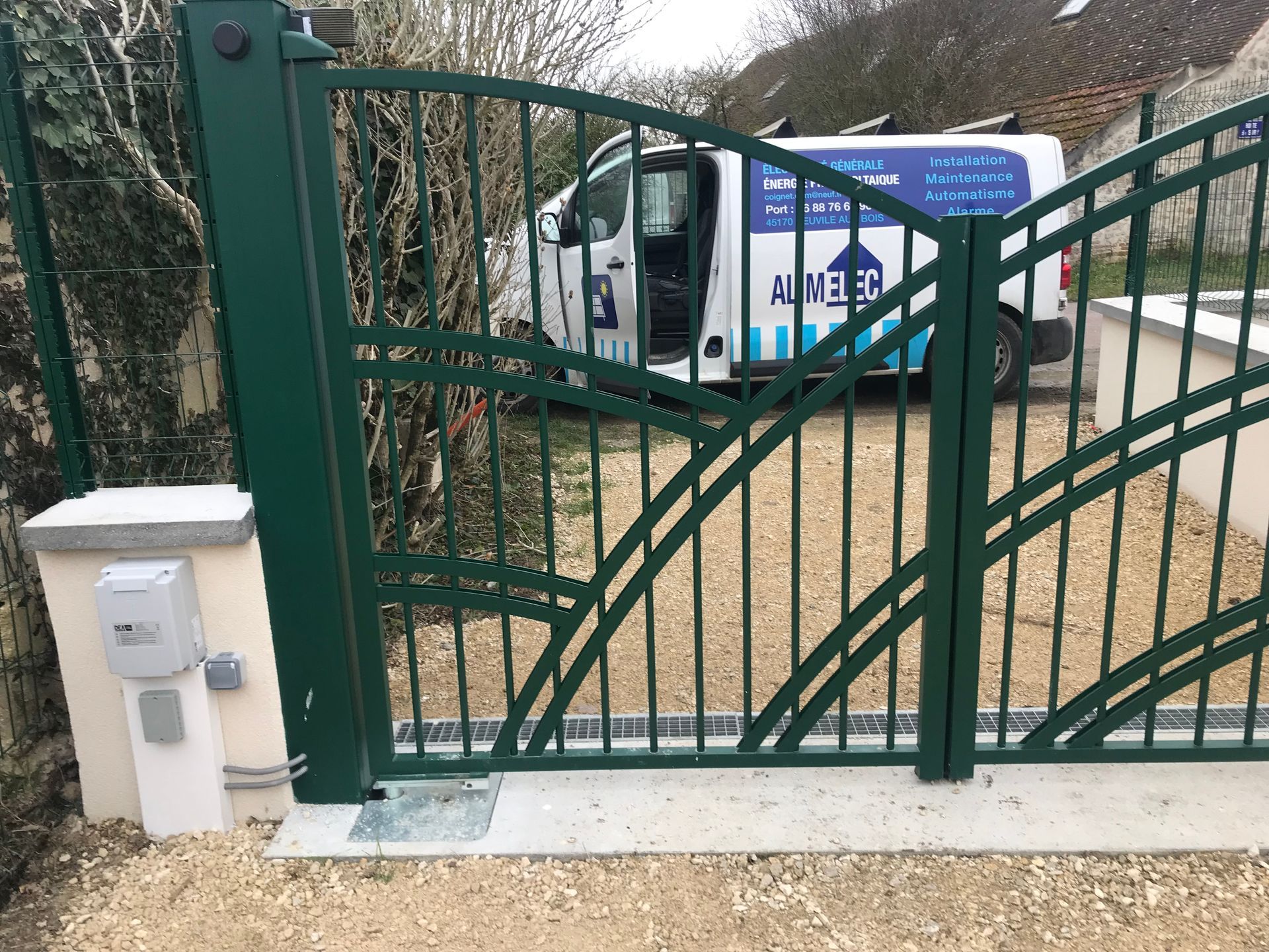 automatisme de portail à Courcy aux Loges