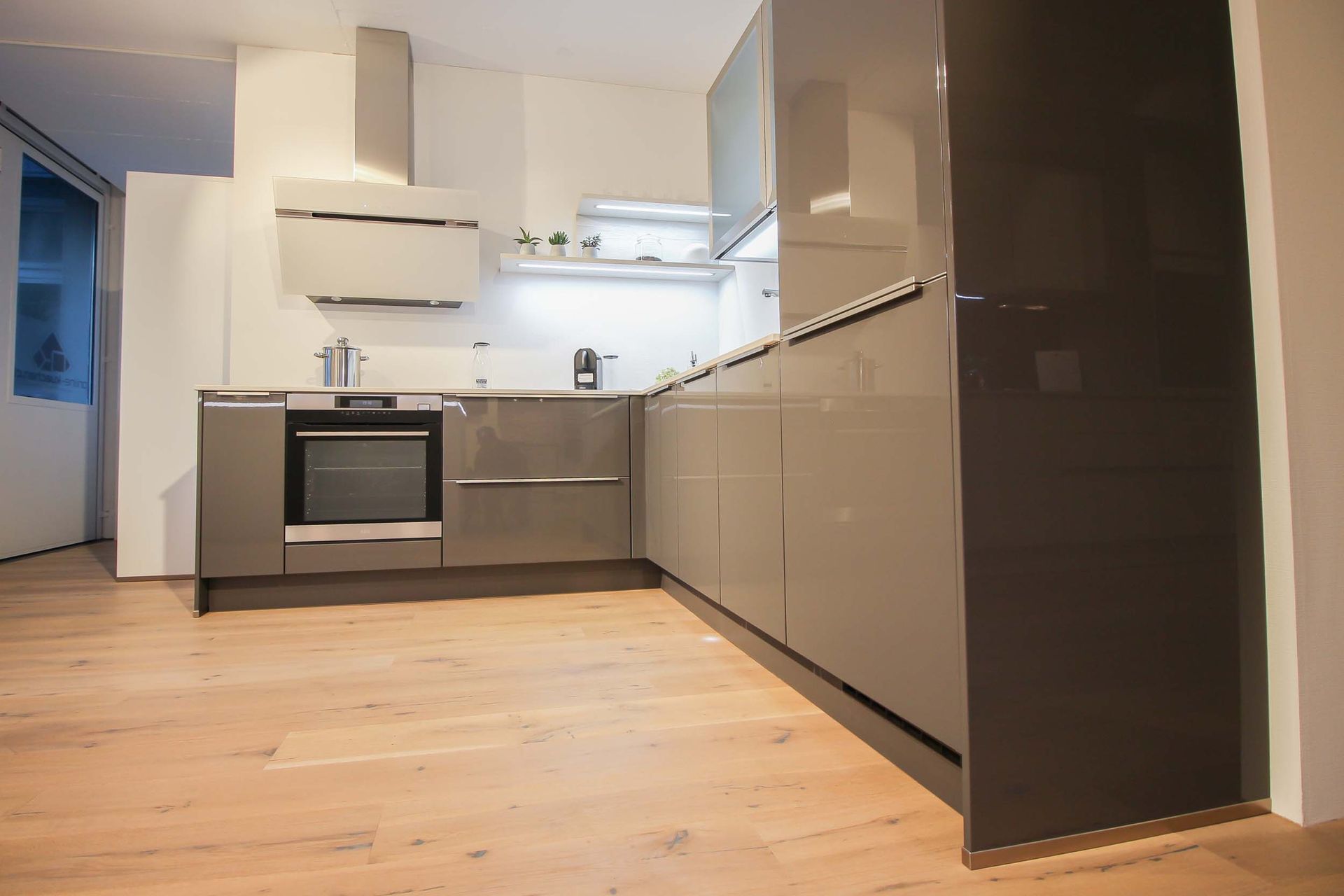 Preiswerte Küchen - SM Küchen Design AG - Illnau