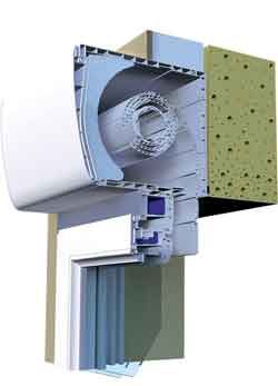 Schéma en coupe d'une fenêtre avec volet roulant intégré, montrant ses composants et son installation.