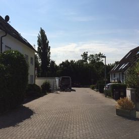 Neu Anstrich mehrere Einfamilienhäuser in einer Siedlung