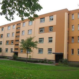 Mehrfamielenhaus Neu Anstrich