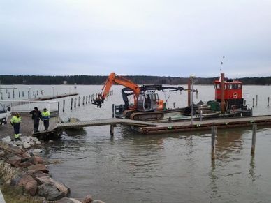 Laituriasennus, Saariston Kaivuu ja Merikuljetus