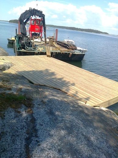 Laiturien korjaukset, Saariston Kaivuu ja Merikuljetus