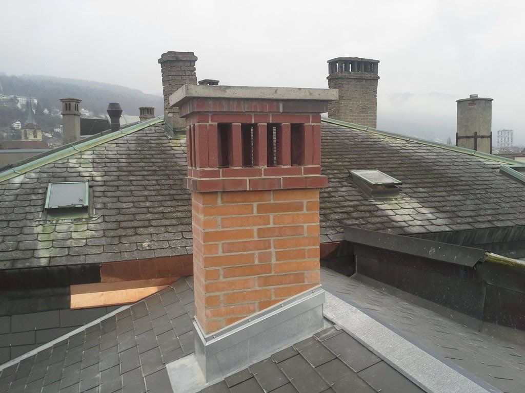 Berner Kaminhut mit Platte - Etter Bedachungen - Bern