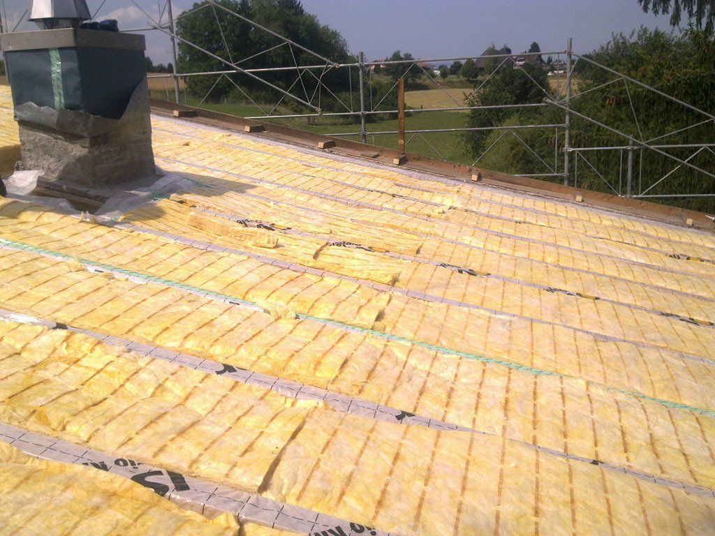 Einbau Wärmedämmung - Etter Bedachungen - Bern