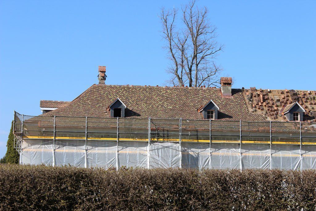 Umdeckung Hofwil - Etter Bedachungen - Bern