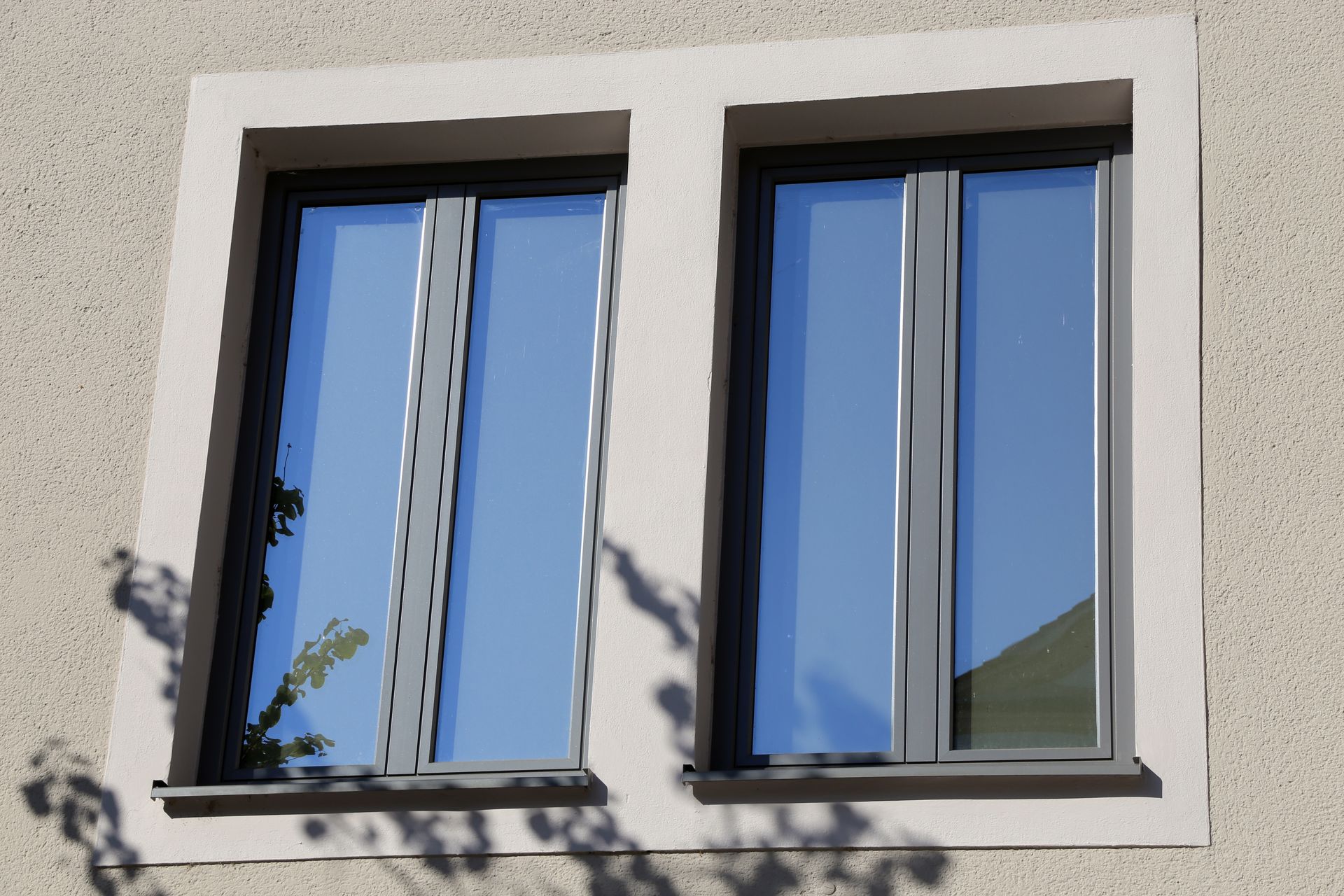 Pose de fenêtre en aluminium