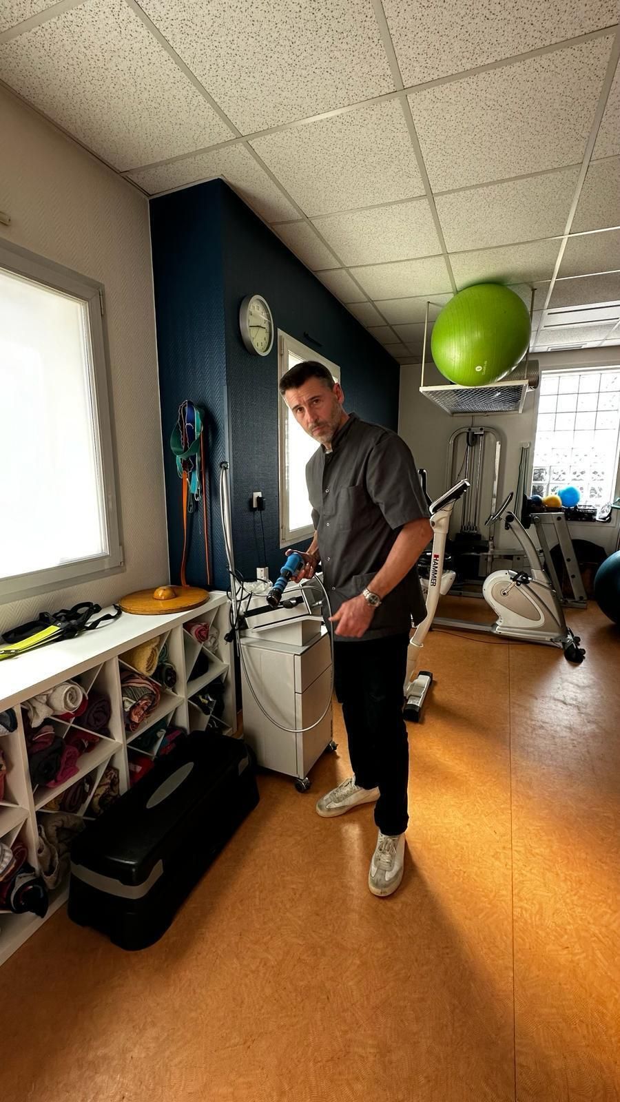 Kiné-ostéopathe du cabinet