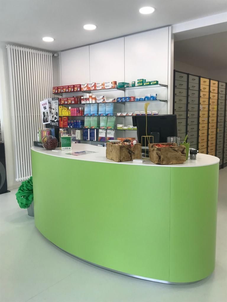 Bancone di accoglienza - Farmacia Agno