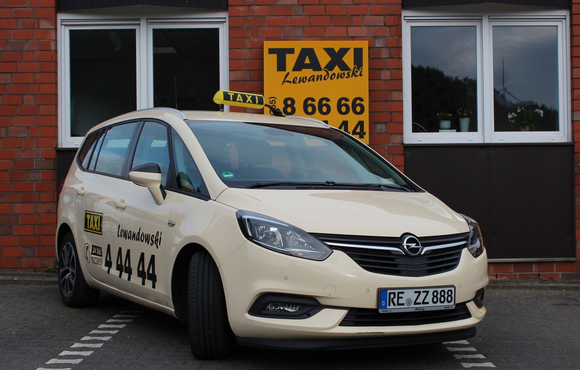 Taxi