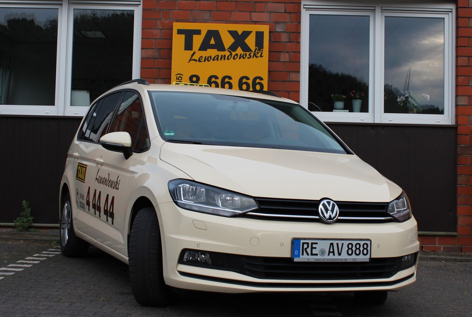 Taxi