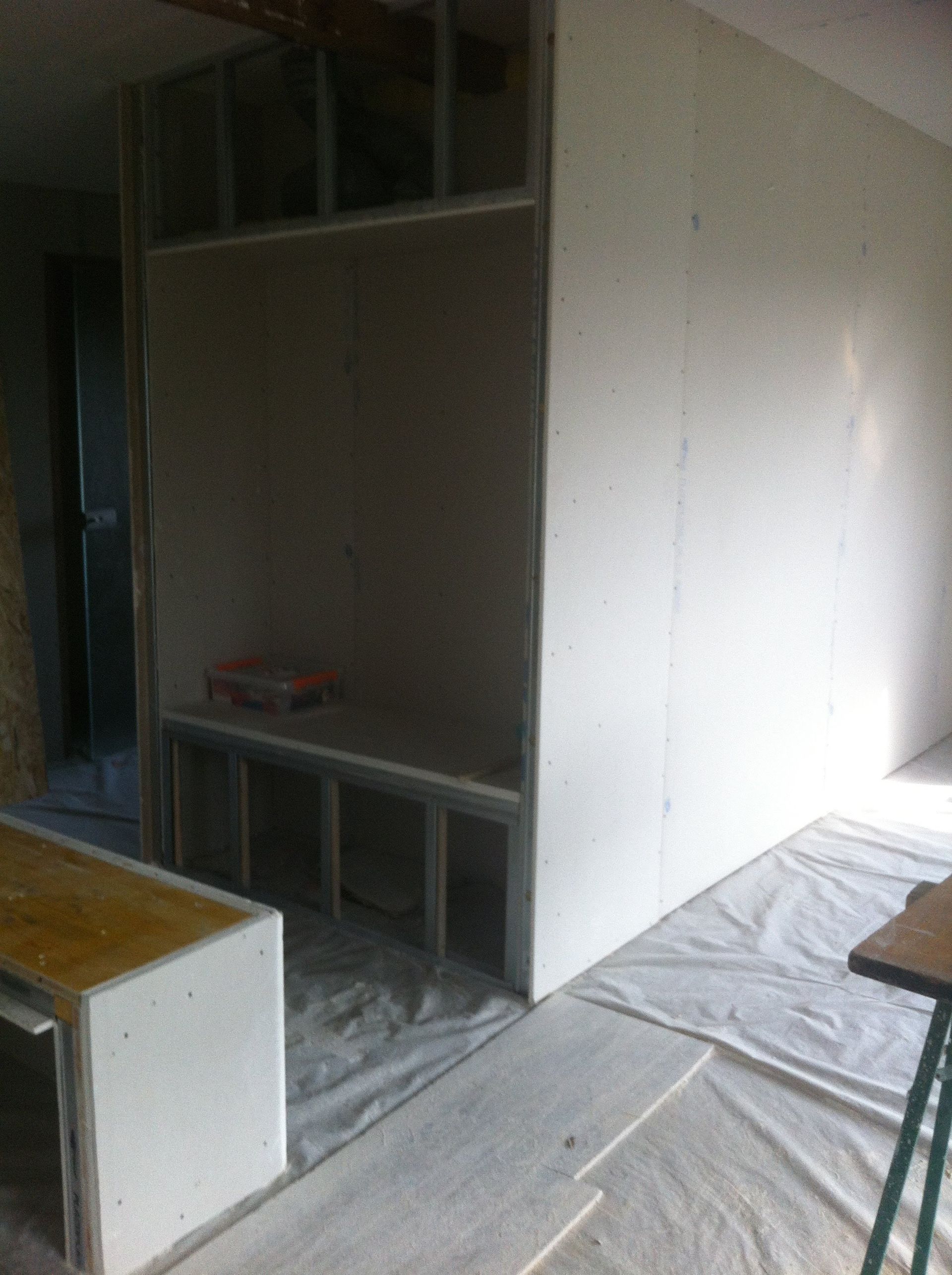 Pose de plaque de plâtre