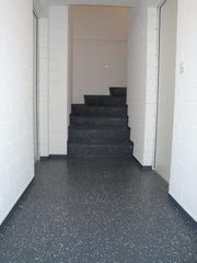 Kellertreppe geflockt