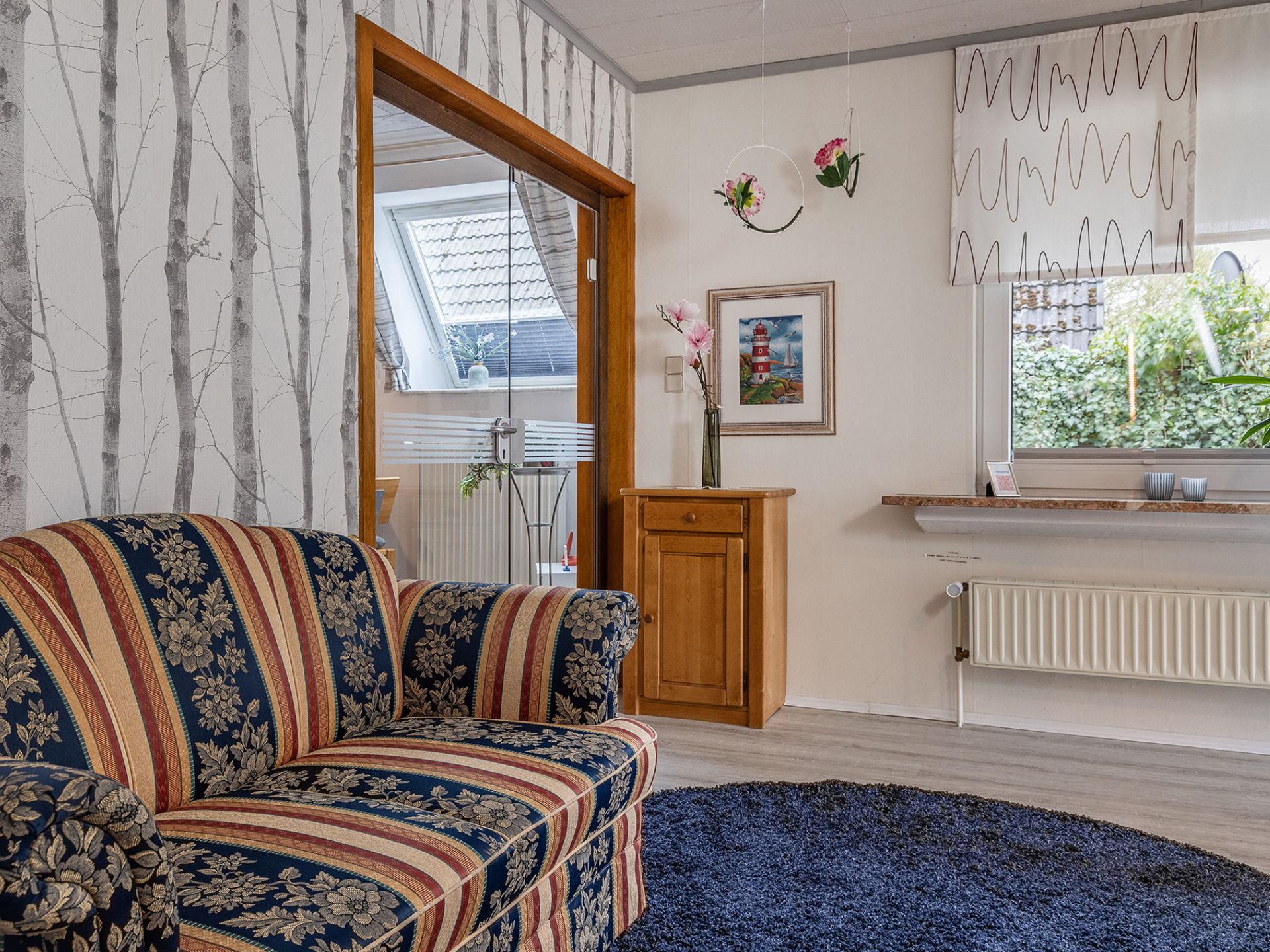Offener Wohn- und Essbereich der Ferienwohnung KUMM RIN