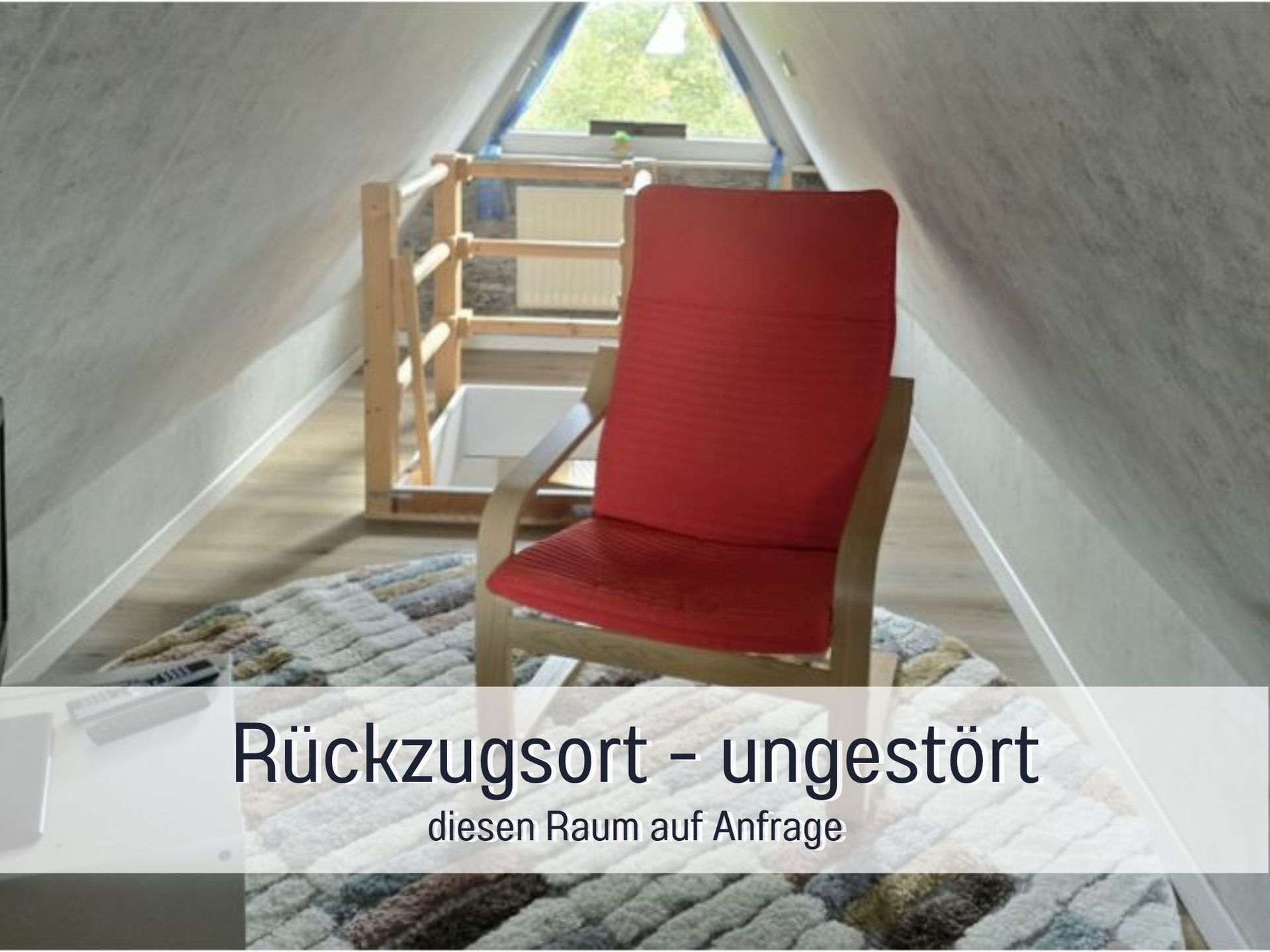 Unser Loft mit 20 qm ist von der Ferienwohnung KIEK RUT zu erreichen und dient als zusätzlicher Raum zum entspannen, Chillen, Spiel etc.