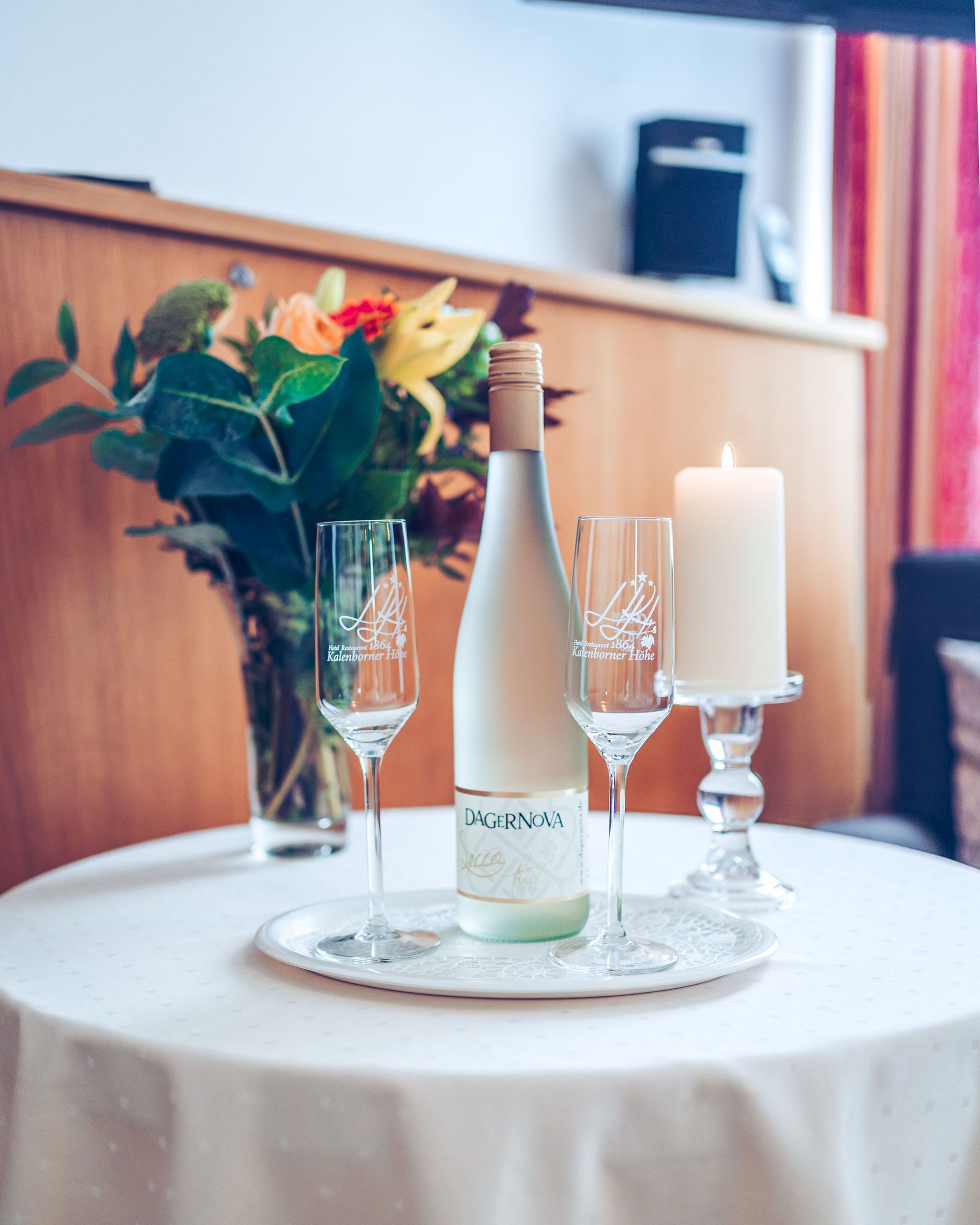 Sektempfang im Zimmer