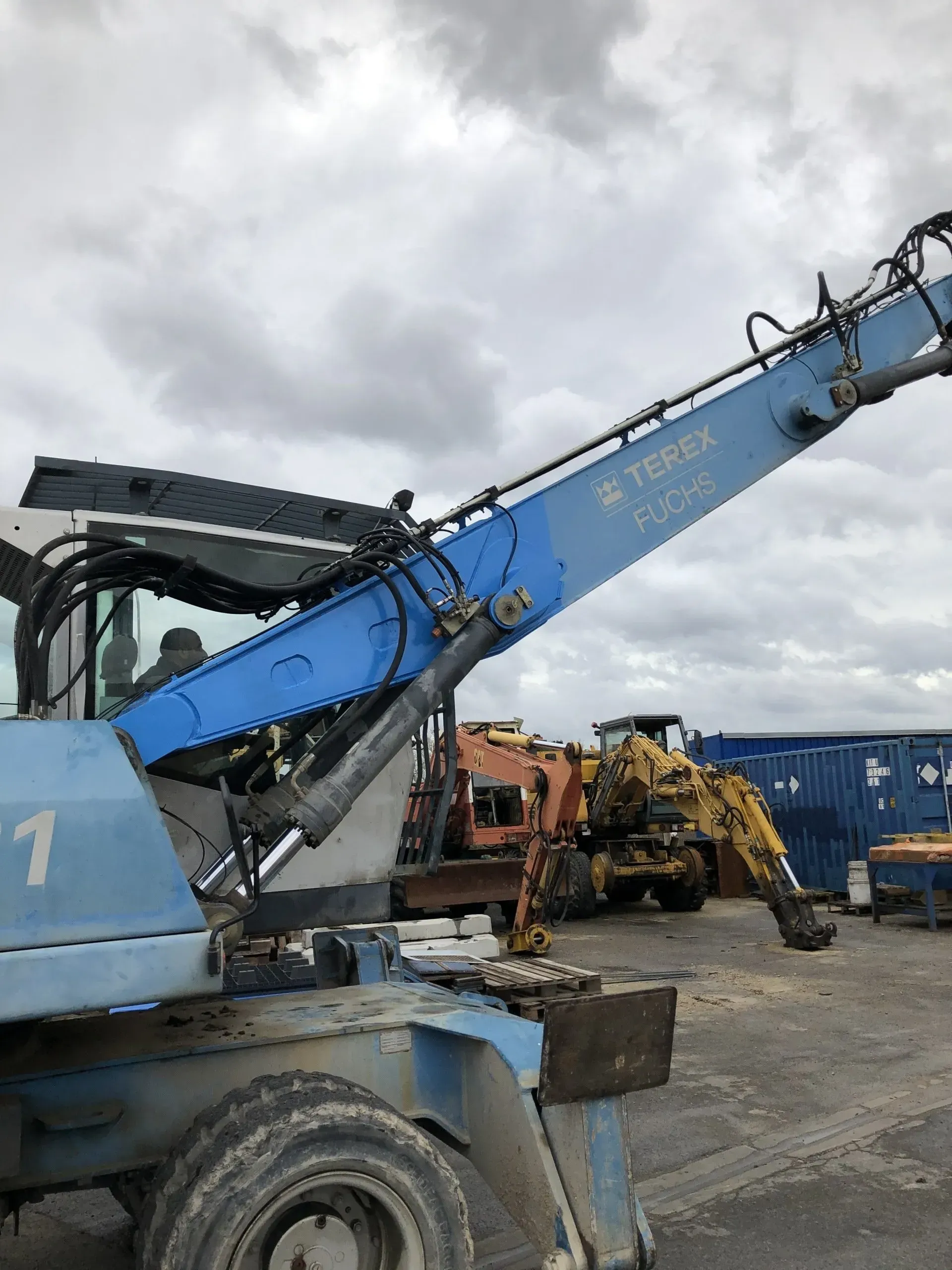 Remise en état flèche de pelle après