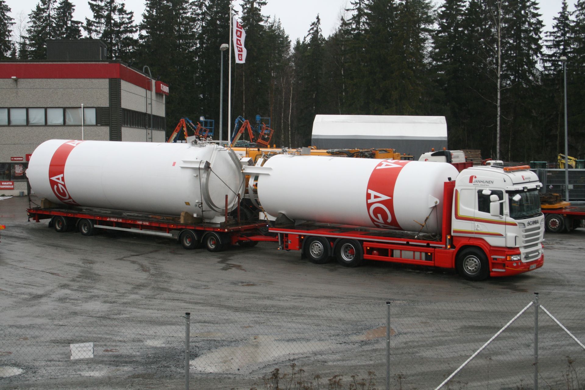 Kuljetusliike Matti Janhunen Oy