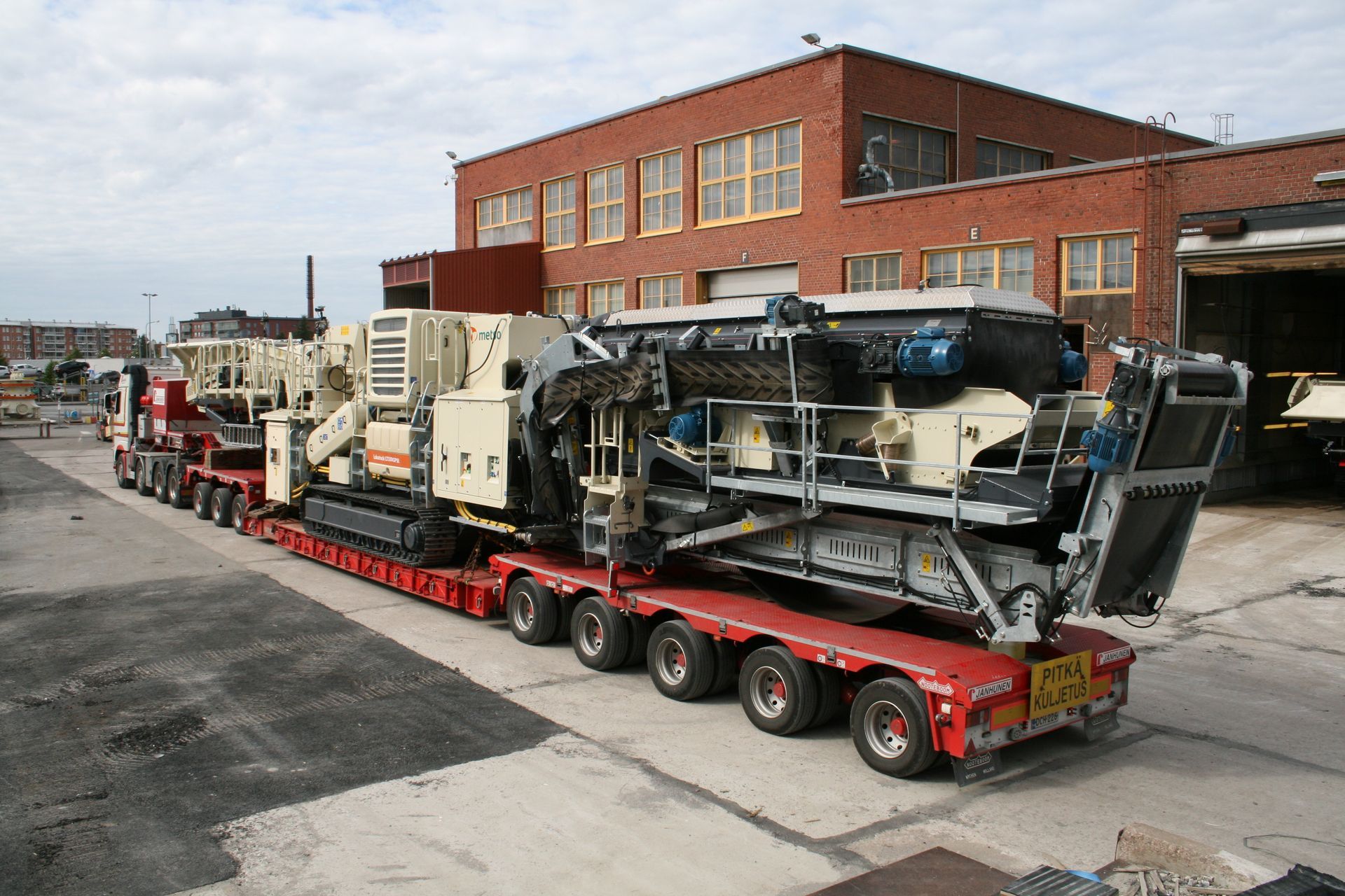 Kuljetusliike Matti Janhunen Oy