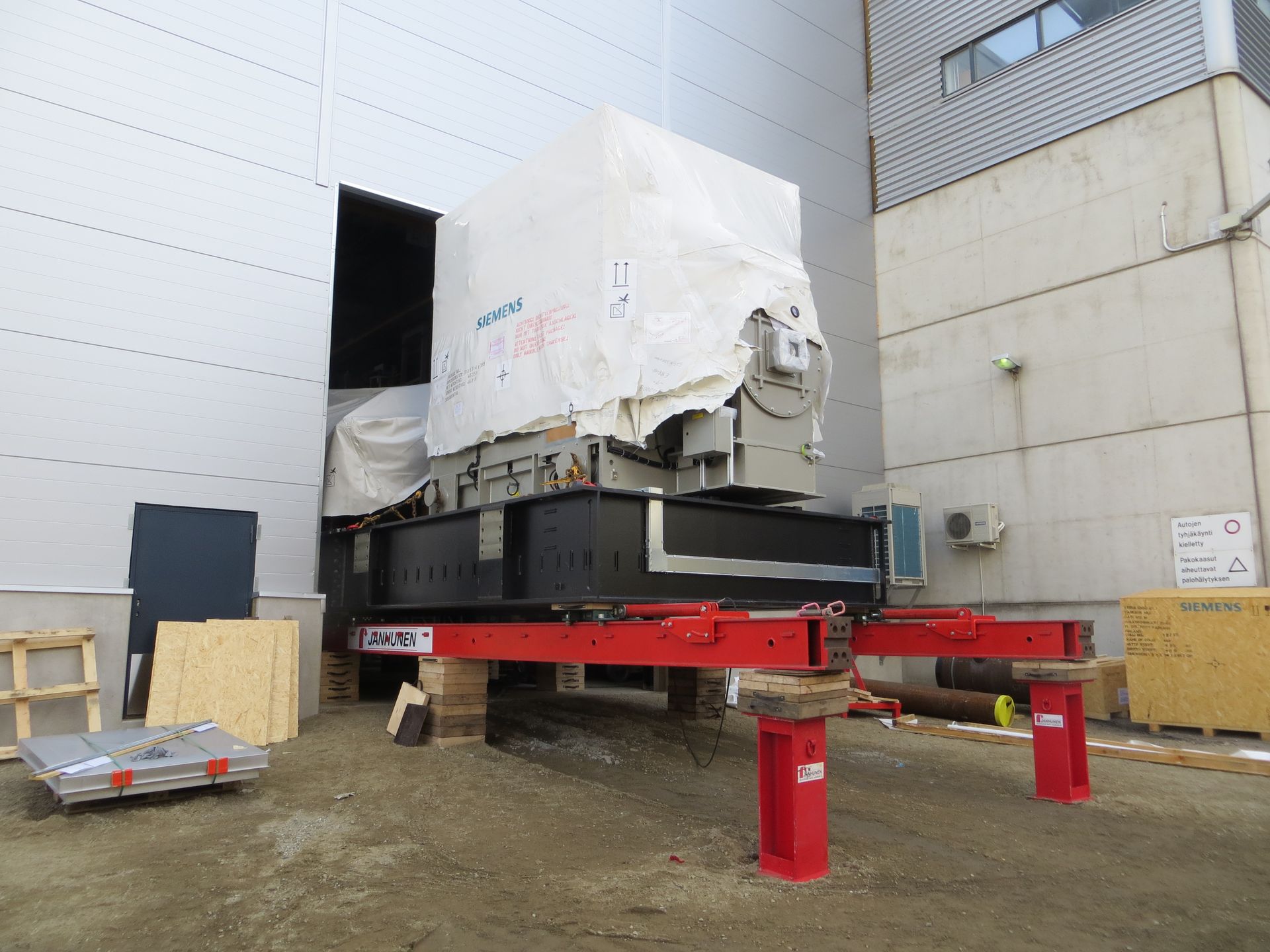 Kuljetusliike Matti Janhunen Oy