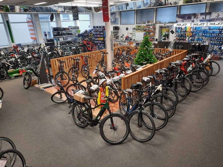 Fahrradgeschäft Fahrräder innen