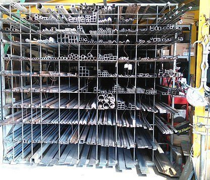 Stock de barres métalliques