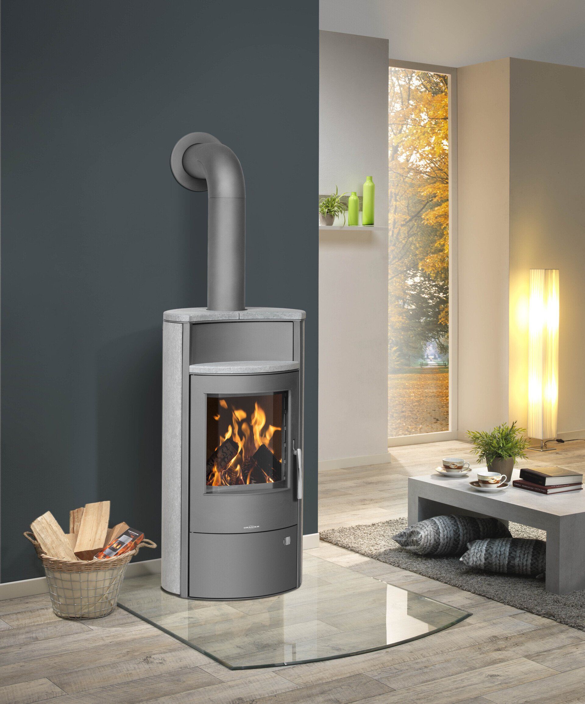 Poêle à bois gris et blanc