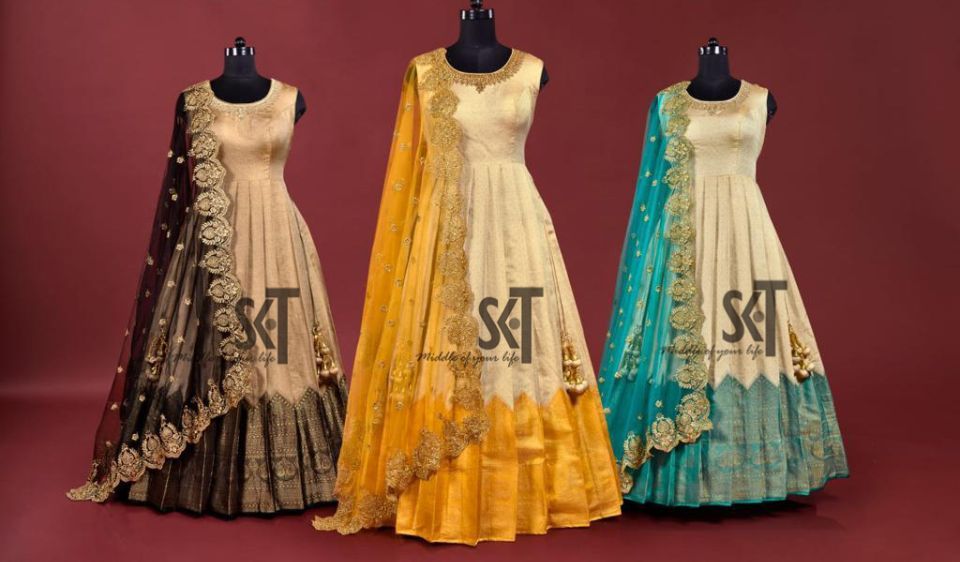 traditionelles indisches Kleid im SKT Nathan Shop