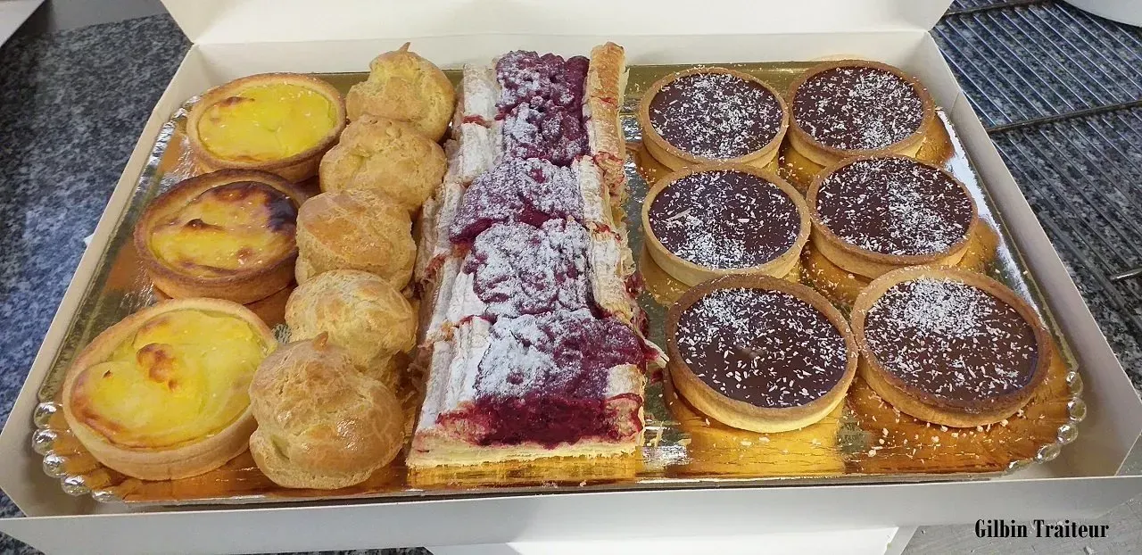 Pâtisseries maison pour les écoles